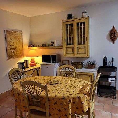 La Chouette De Camargue Apartman Aigues-Mortes Kültér fotó